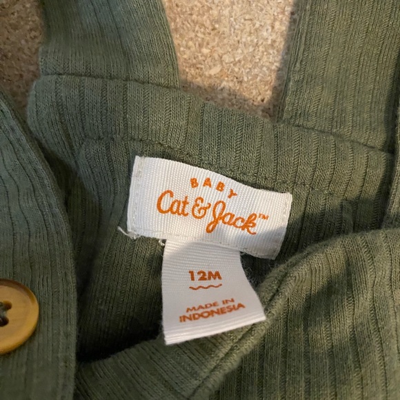 Cat & Jack matching set for 12 month old - Picture 3 of 4